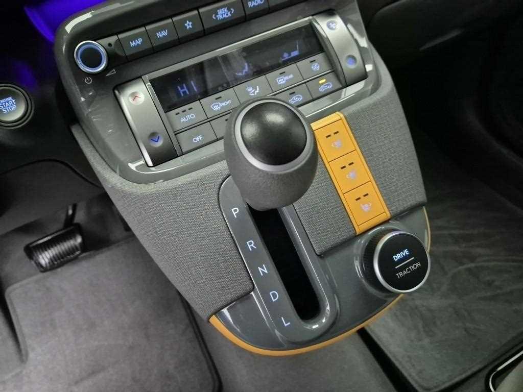 HYUNDAI Casper - Vista 8