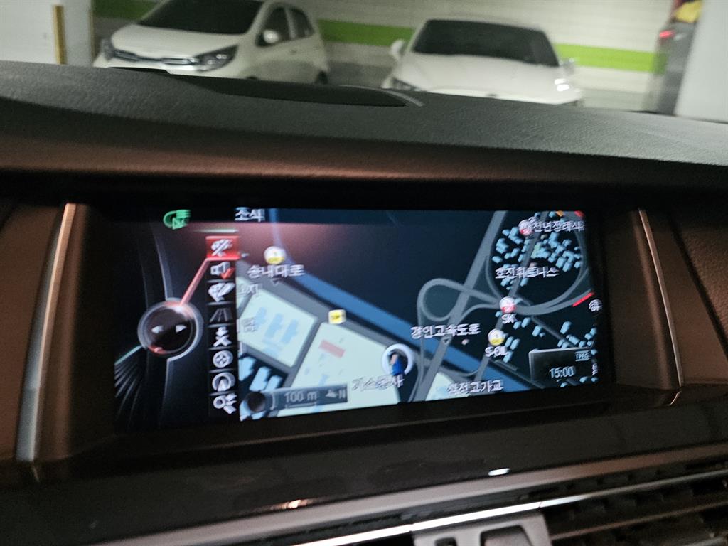 BMW 5 Series - Vista 9