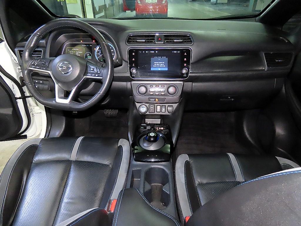 Nissan Leaf - Vista 9