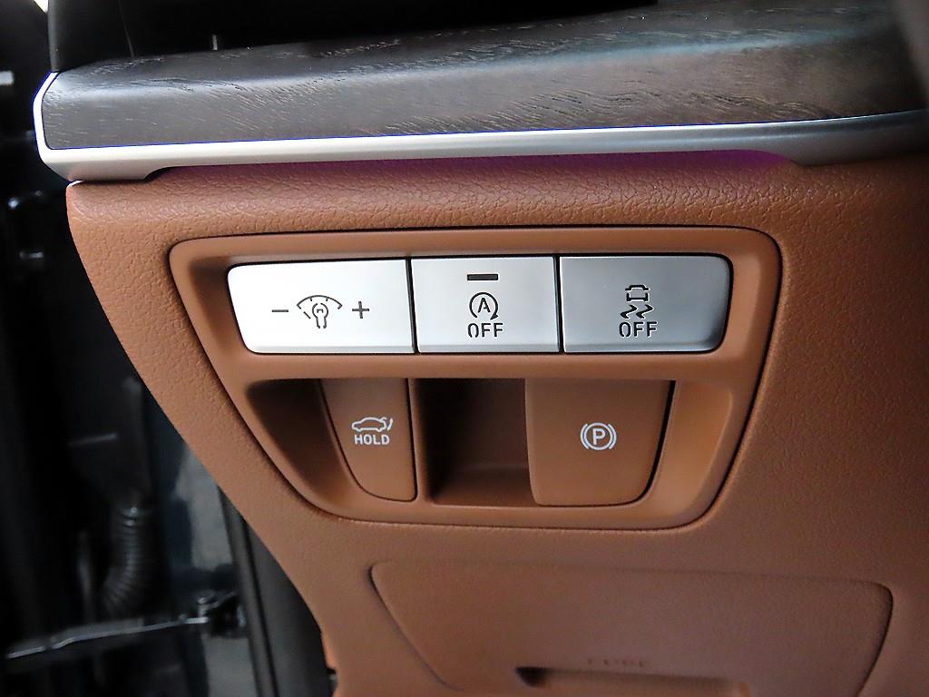 Genesis G80 - Vista 12