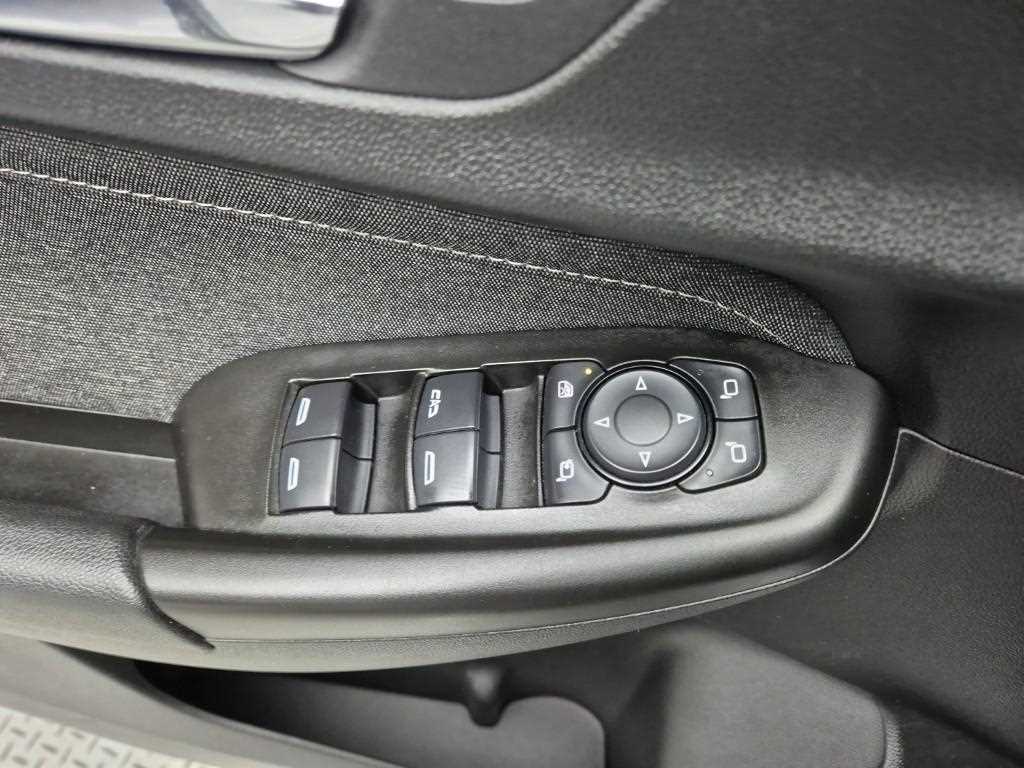 Chevrolet Trail Blazer 2021 Blanco - Importación desde Corea - HF Imports Iquique - Foto 19