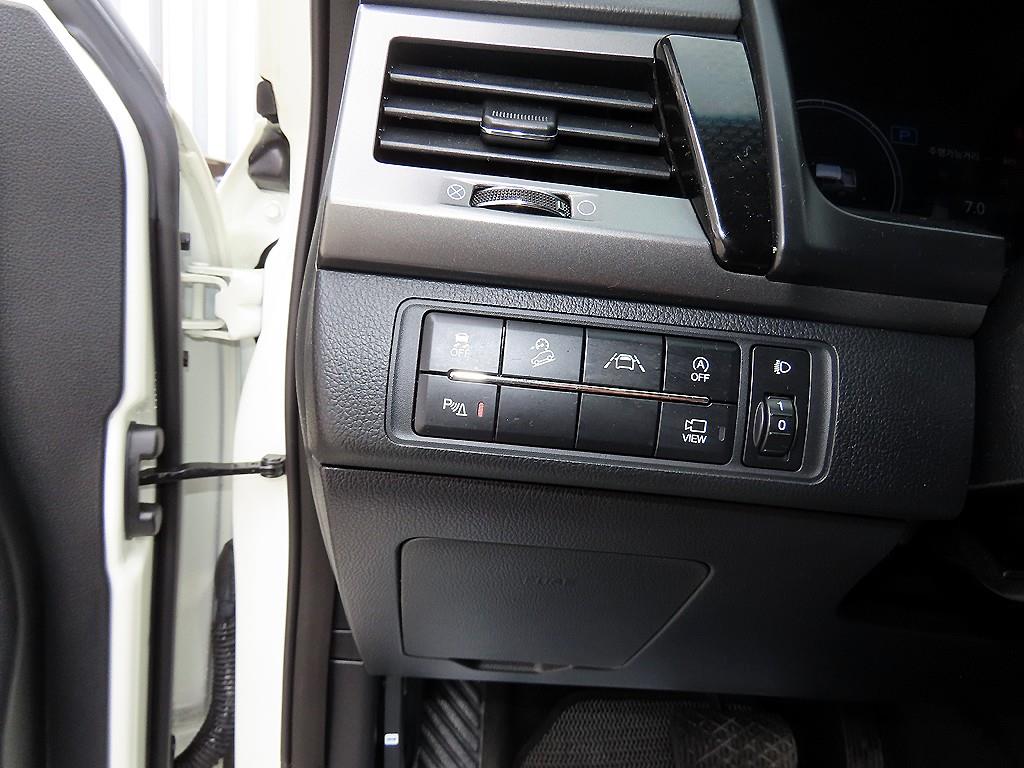 Ssangyong Rexton - Vista 12