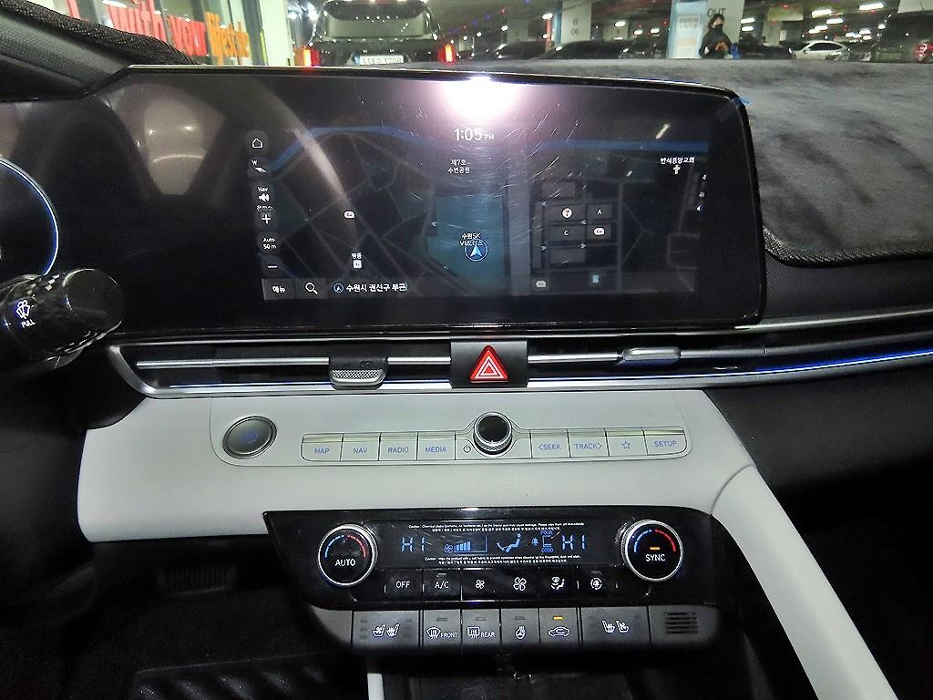 HYUNDAI Avante - Vista 11