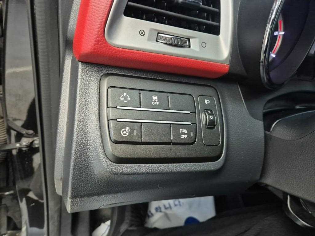 Ssangyong Tivoli 2016 Negro - Importación desde Corea - HF Imports Iquique - Foto 18