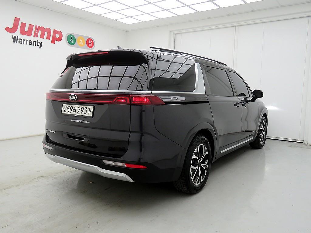 KIA Carnival - Vista 4