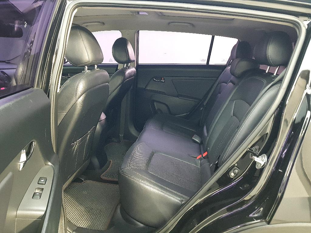 KIA Sportage - Vista 9