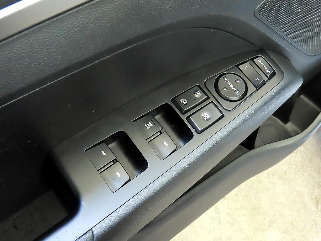 HYUNDAI Avante 2020 Blanco - Importación desde Corea - HF Imports Iquique - Foto 17