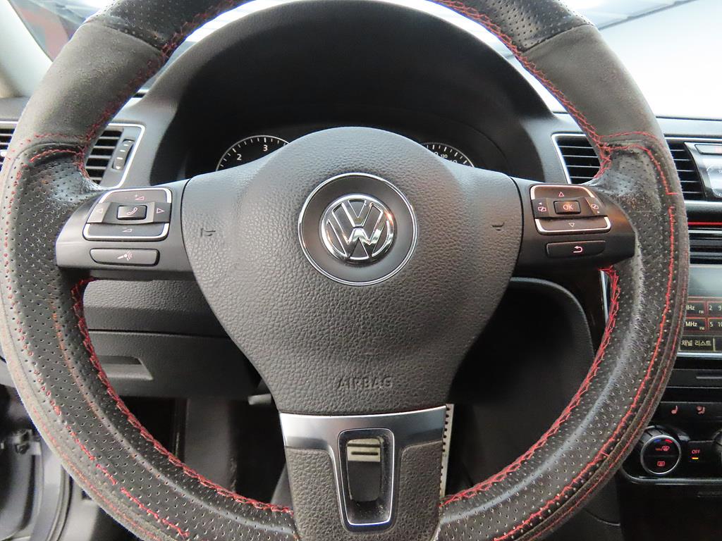 Volkswagen Passat - Vista 9