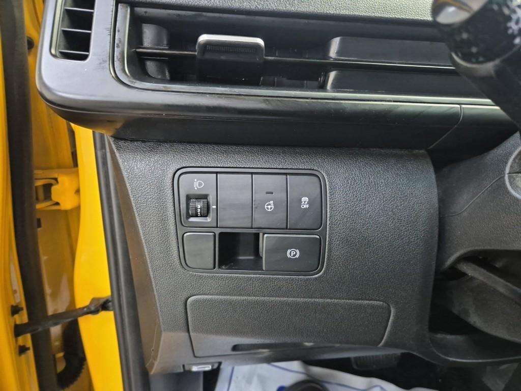 HYUNDAI Staria 2022 Amarillo - Importación desde Corea - HF Imports Iquique - Foto 16