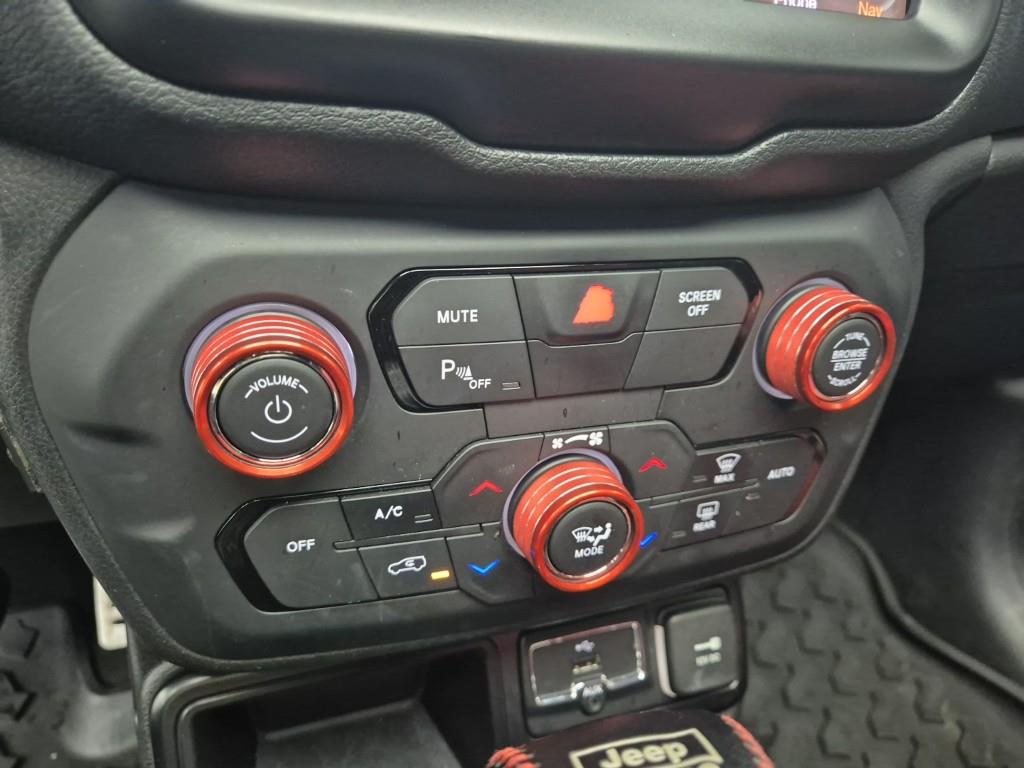 Jeep Renegade - Vista 10