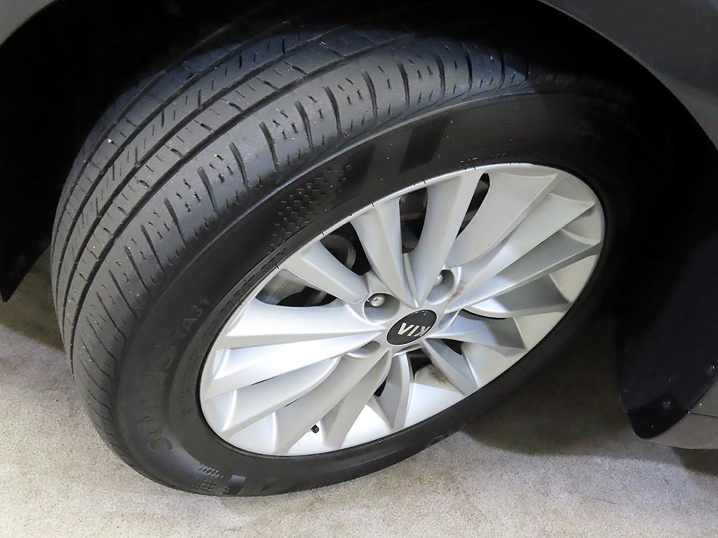 KIA K7 2016 Gris - Importación desde Corea - HF Imports Iquique - Foto 20