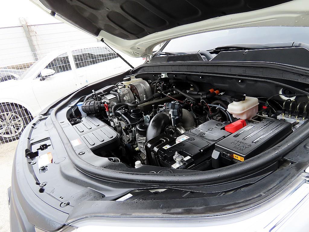 Ssangyong Rexton 2023 Blanco - Importación desde Corea - HF Imports Iquique - Foto 19