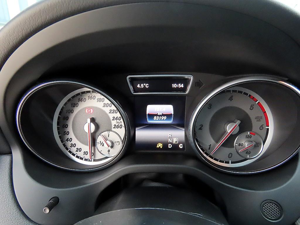 Mercedes Benz CLA Class - Vista 9