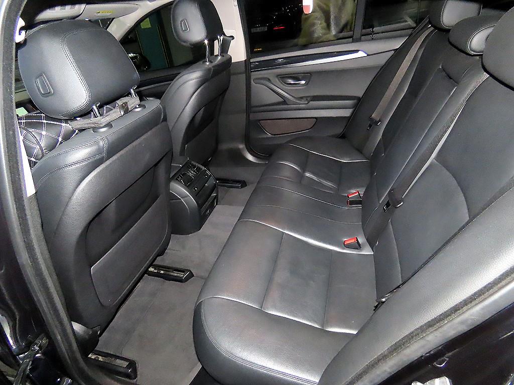 BMW 5 Series - Vista 7