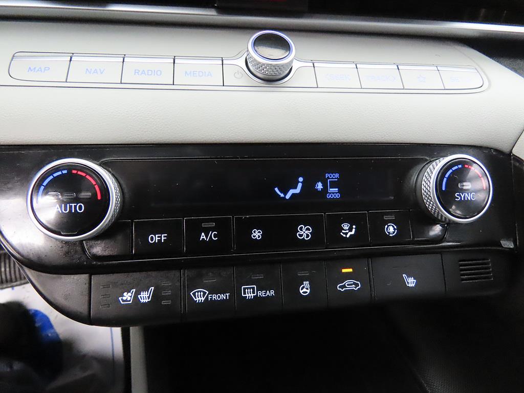 HYUNDAI Avante - Vista 12