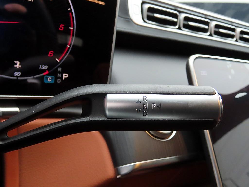 Mercedes Benz S Class - Vista 11