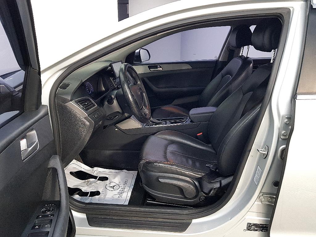 HYUNDAI Sonata - Vista 8