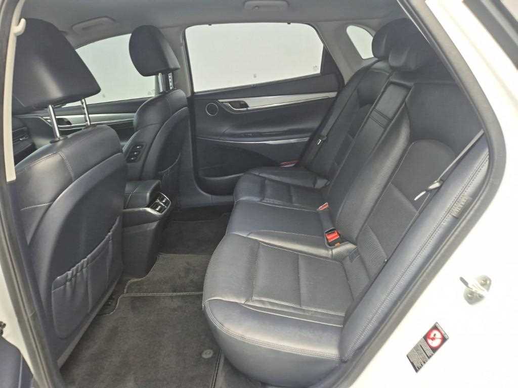 HYUNDAI Grandeur - Vista 12