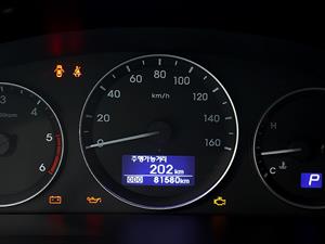 HYUNDAI Starex - Vista 12