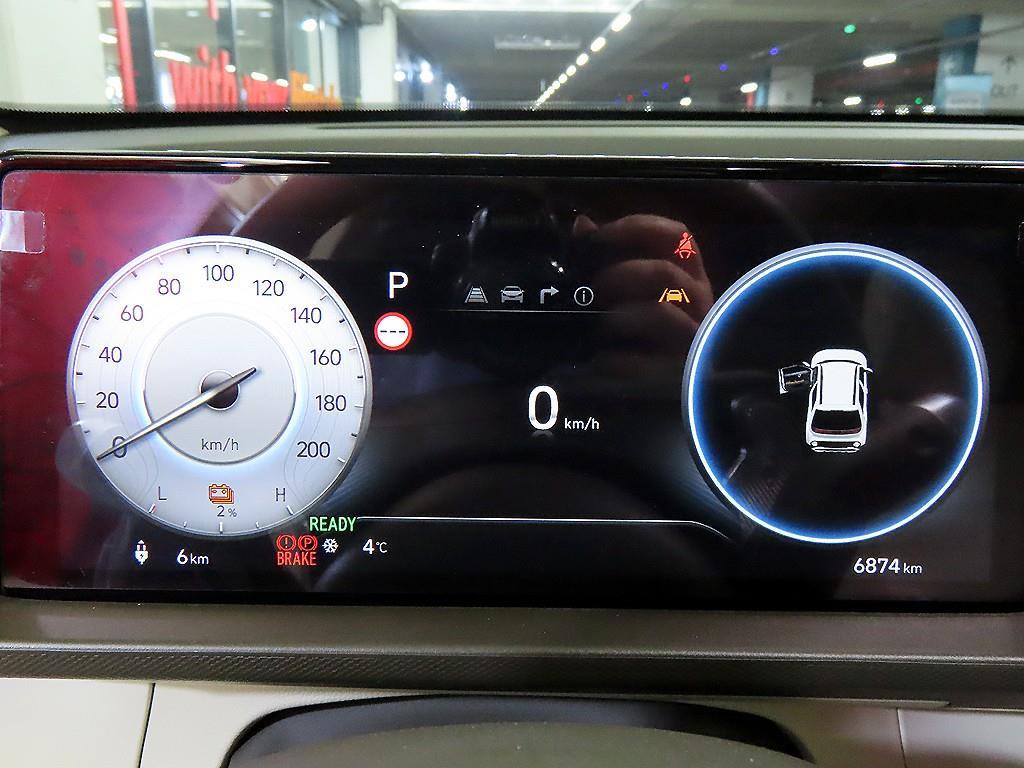 HYUNDAI Casper - Vista 9