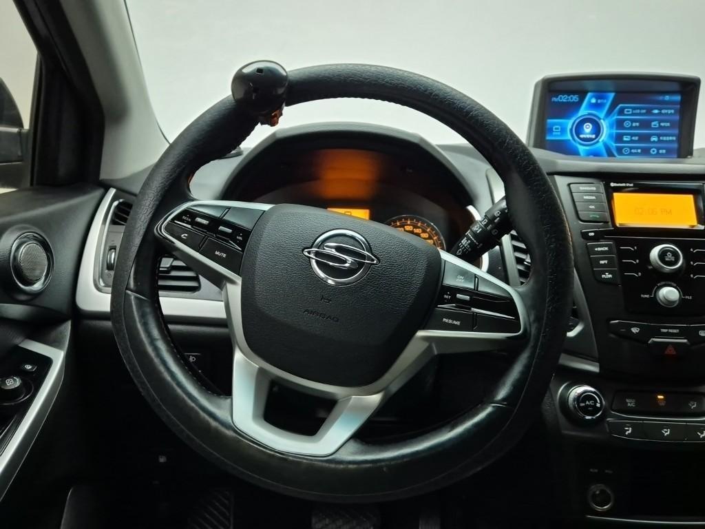 Ssangyong Korando - Vista 9