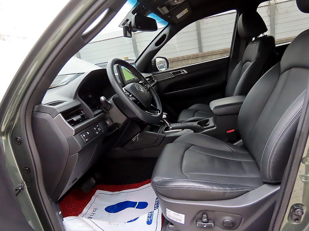 Ssangyong Rexton - Vista 5