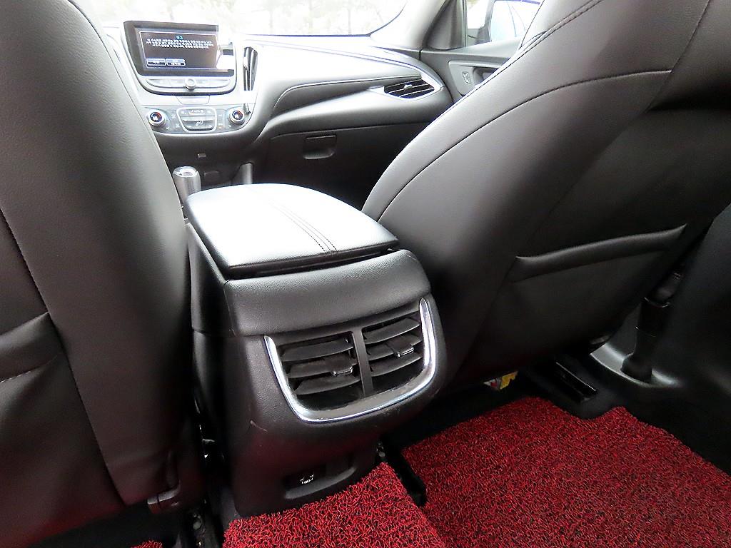 Chevrolet Malibu 2017 Blanco - Importación desde Corea - HF Imports Iquique - Foto 16