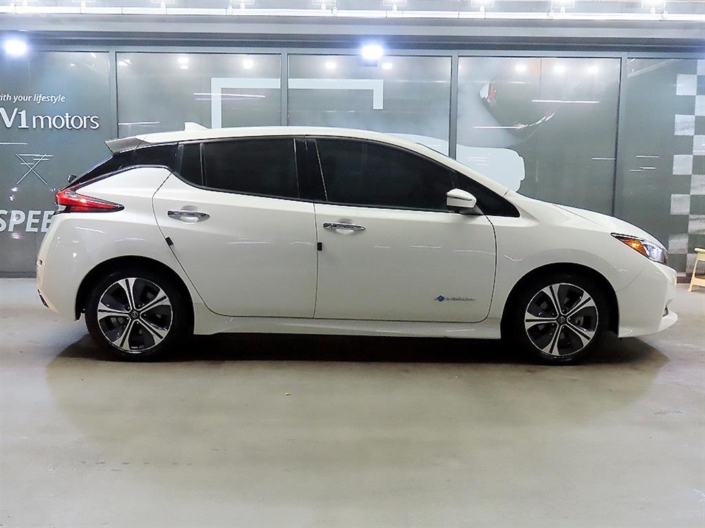 Nissan Leaf - Vista 2