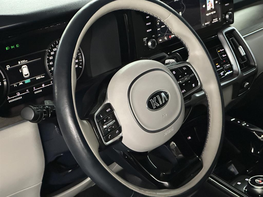 KIA Sorento - Vista 8