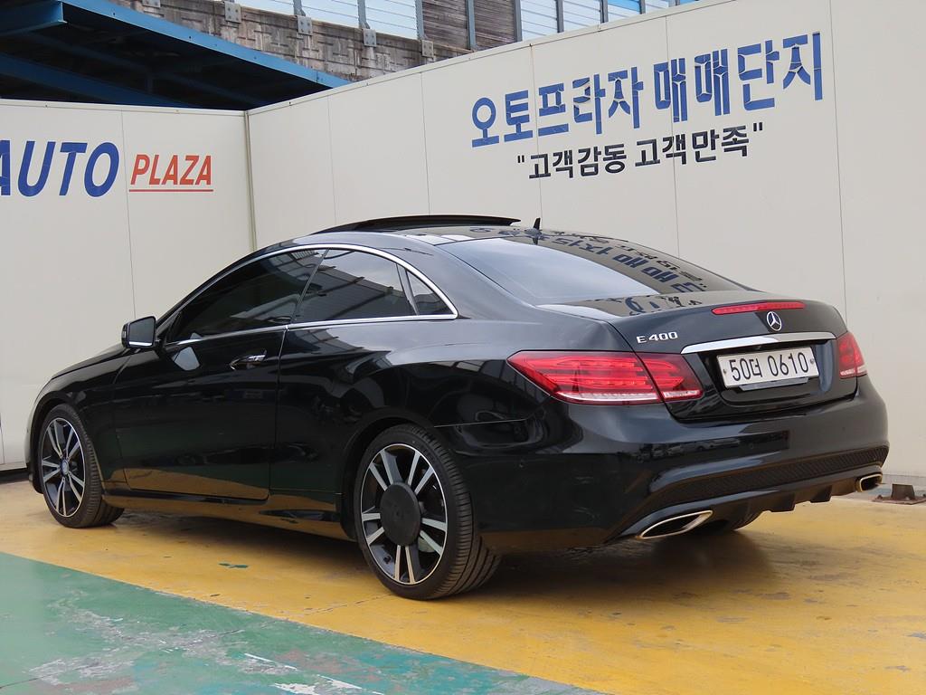 Mercedes Benz E class - Vista 3