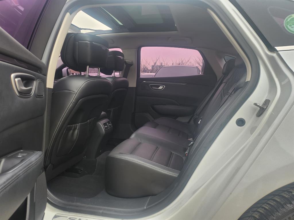 SAMSUNG SM6 - Vista 8