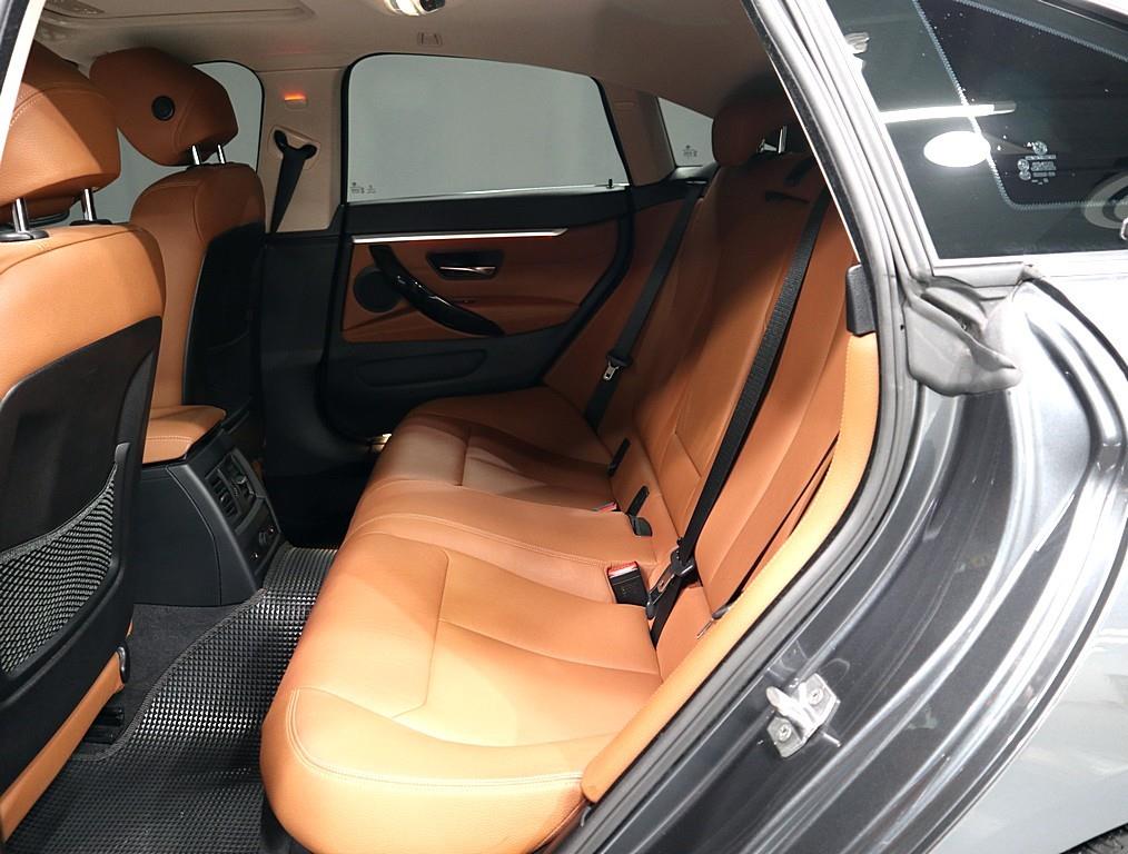 BMW 4 Series - Vista 10