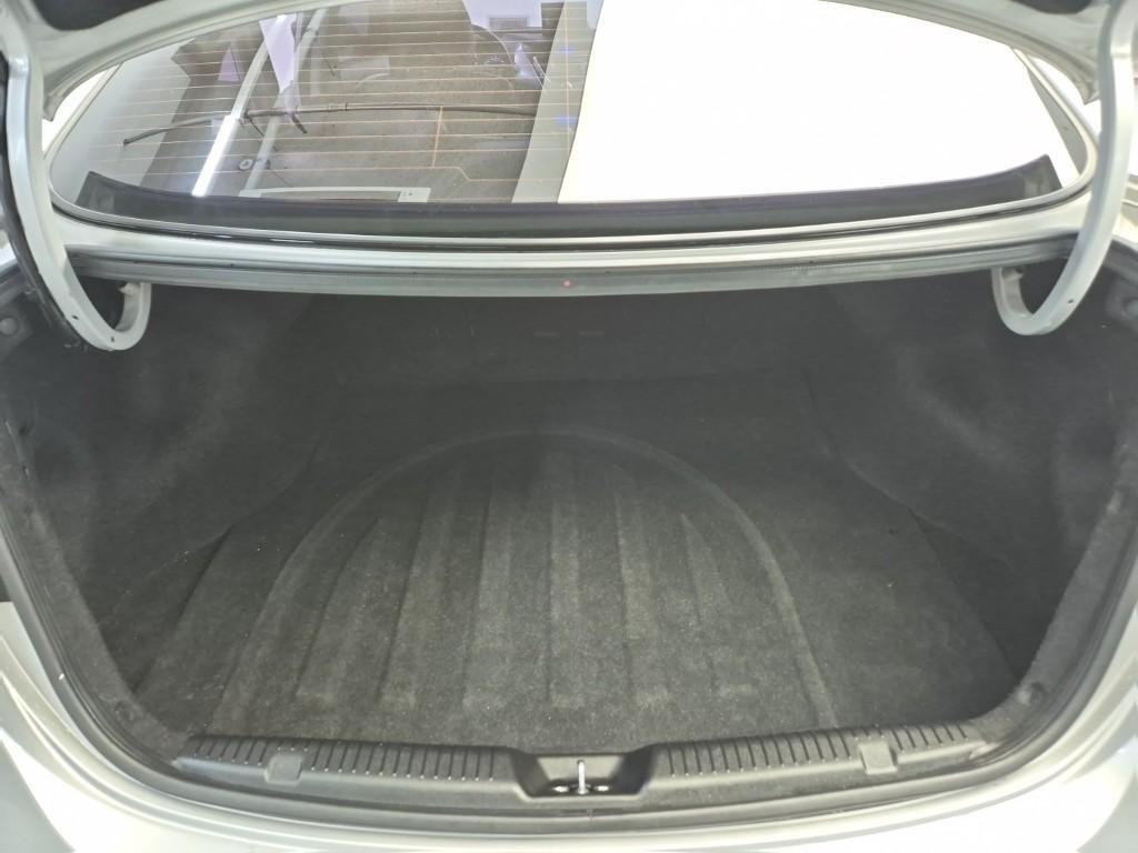 HYUNDAI Avante 2013 Plateado - Importación desde Corea - HF Imports Iquique - Foto 16