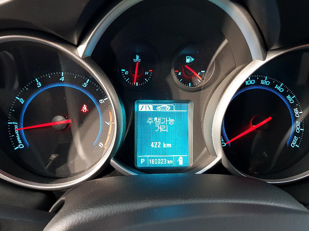 Chevrolet Cruise - Vista 7