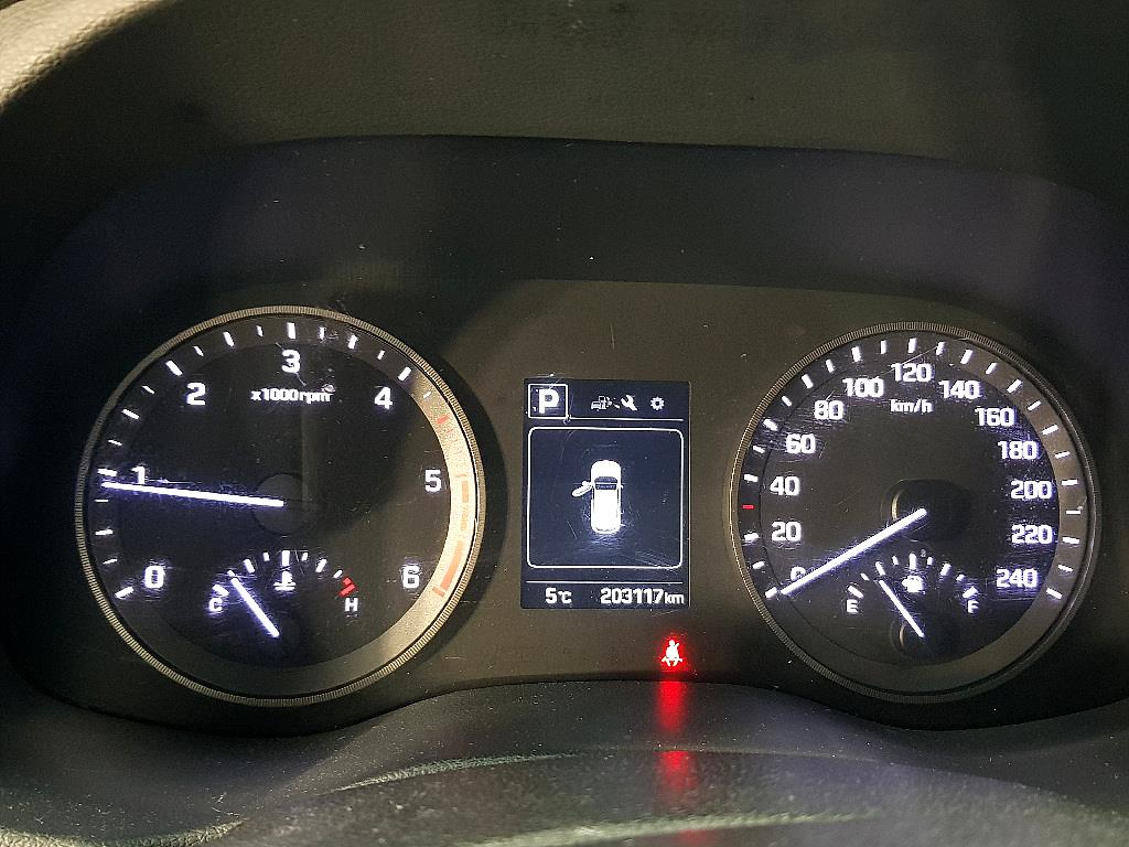 HYUNDAI Tucson - Vista 6