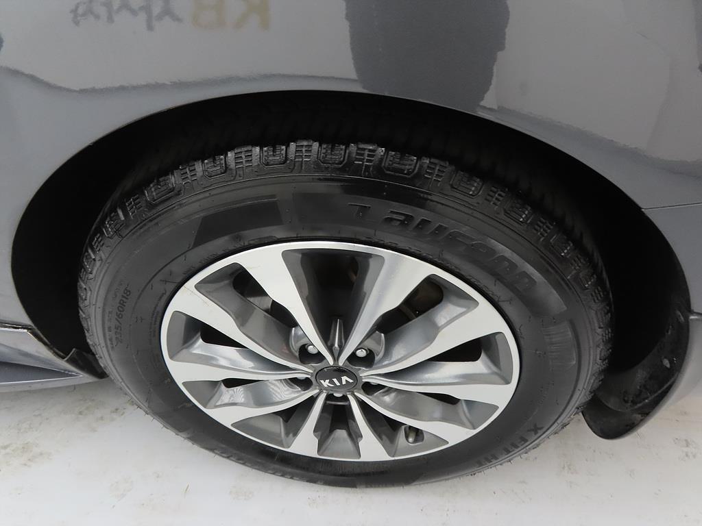 KIA Carnival 2015 Gris - Importación desde Corea - HF Imports Iquique - Foto 20