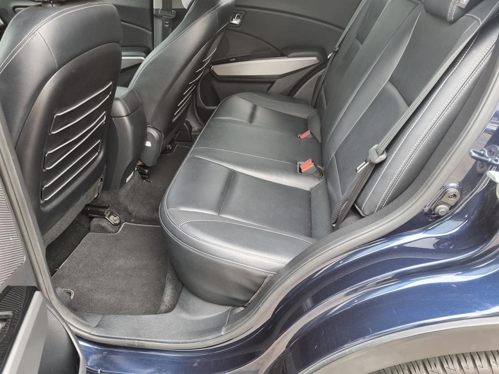 Ssangyong Tivoli - Vista 12