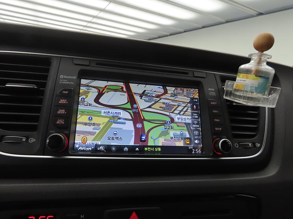 KIA Carnival 2015 Gris - Importación desde Corea - HF Imports Iquique - Foto 13