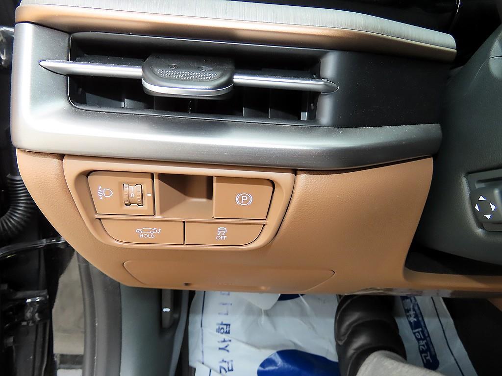 HYUNDAI Grandeur - Vista 12