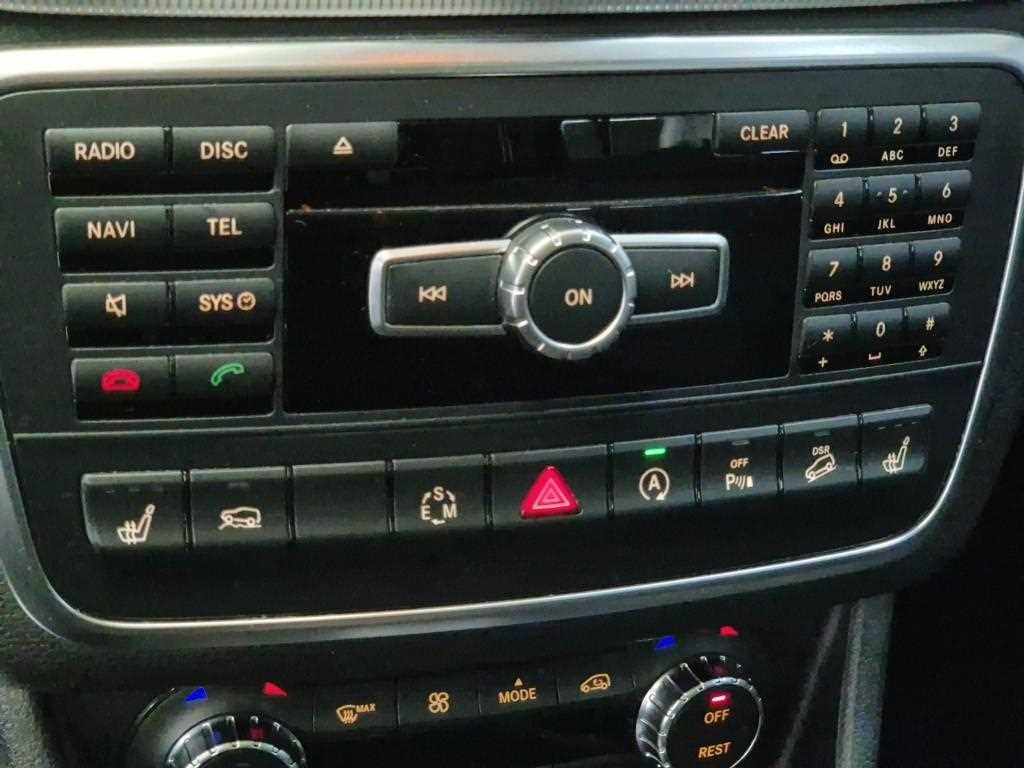 Mercedes Benz GLA Class 2015 Negro - Importación desde Corea - HF Imports Iquique - Foto 17