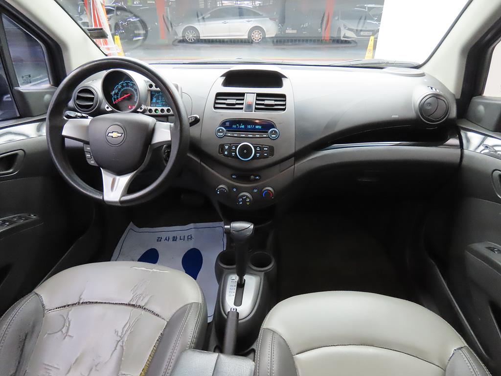 Chevrolet Spark - Vista 5
