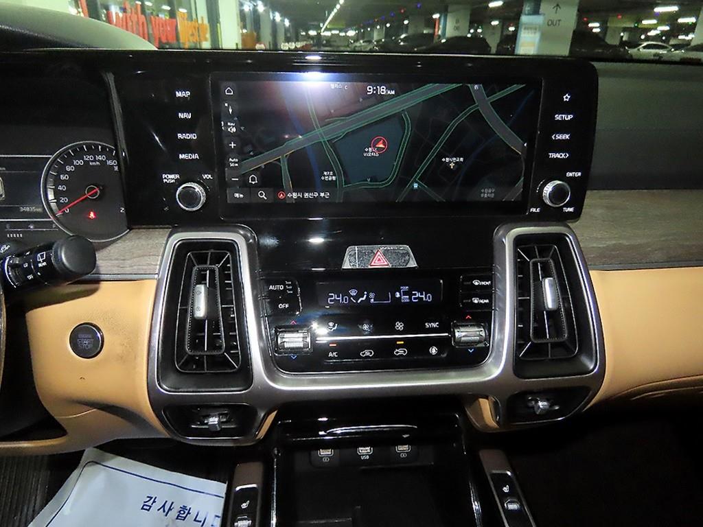 KIA Sorento - Vista 11