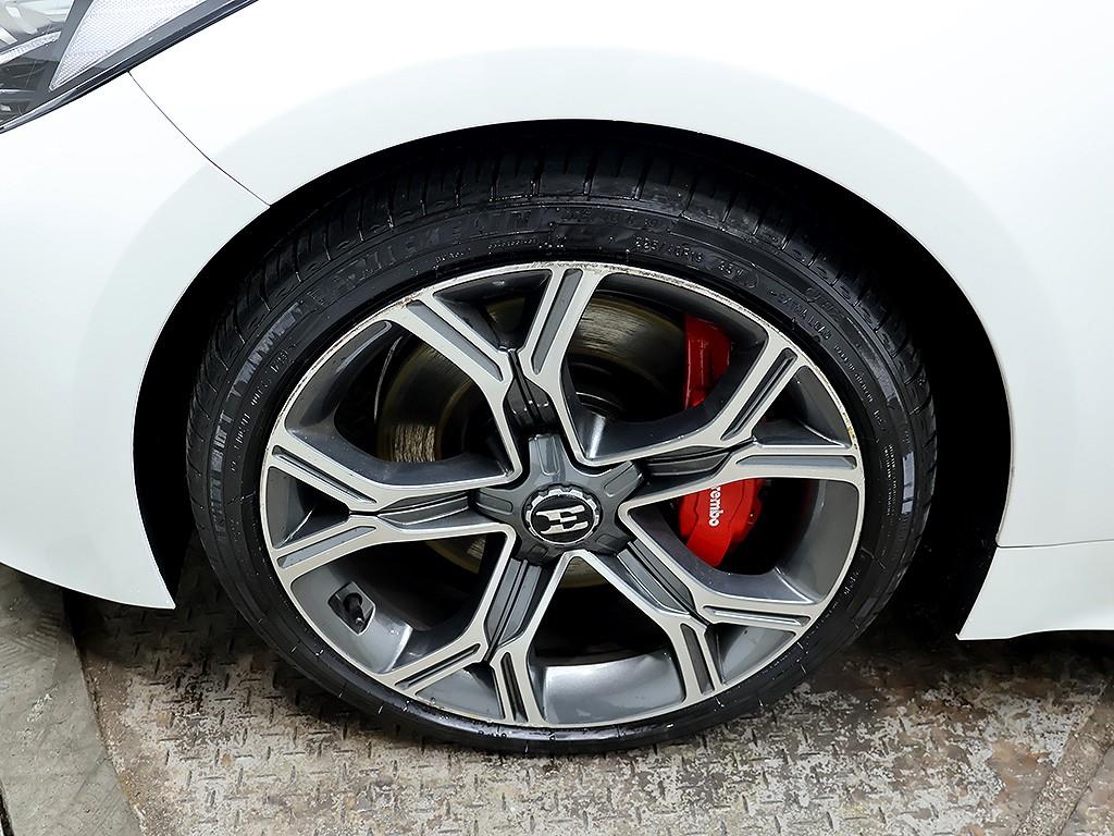 KIA Stinger 2018 Blanco - Importación desde Corea - HF Imports Iquique - Foto 8