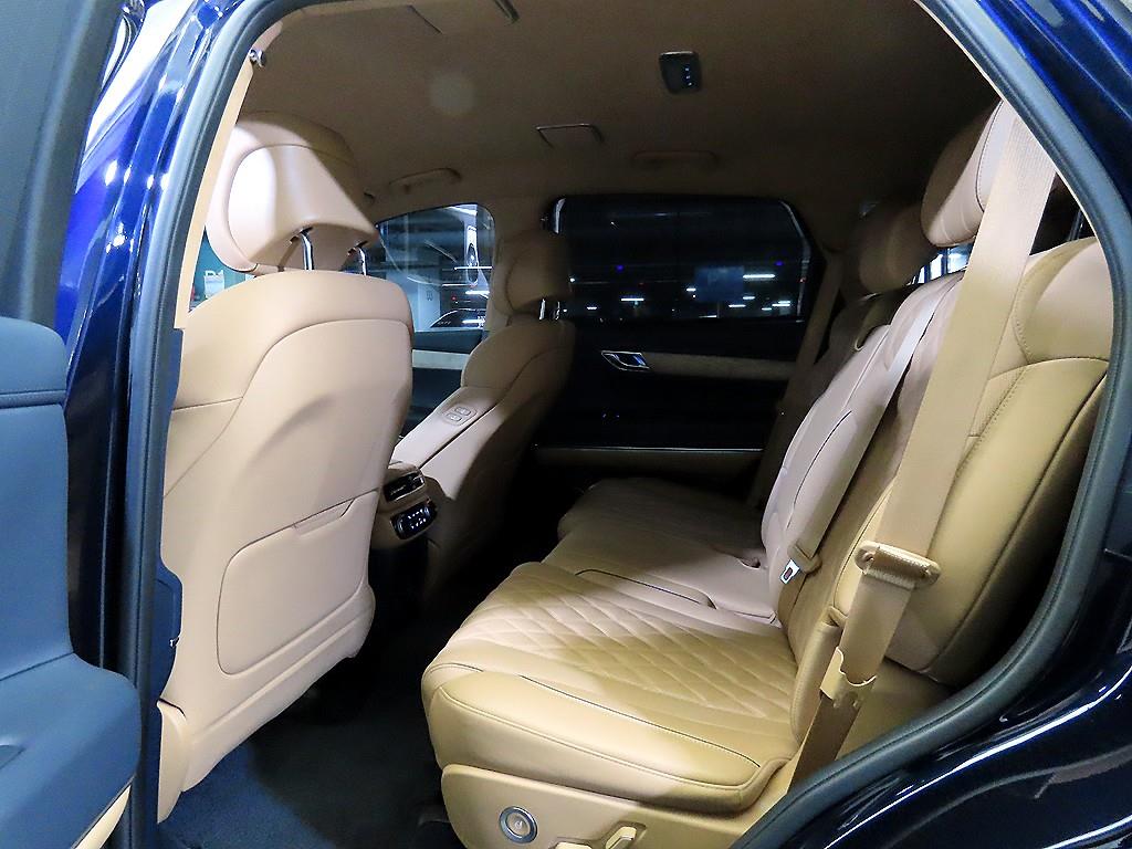 Genesis GV80 - Vista 10