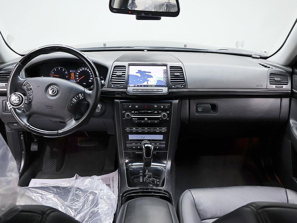 KIA Opirus - Vista 9