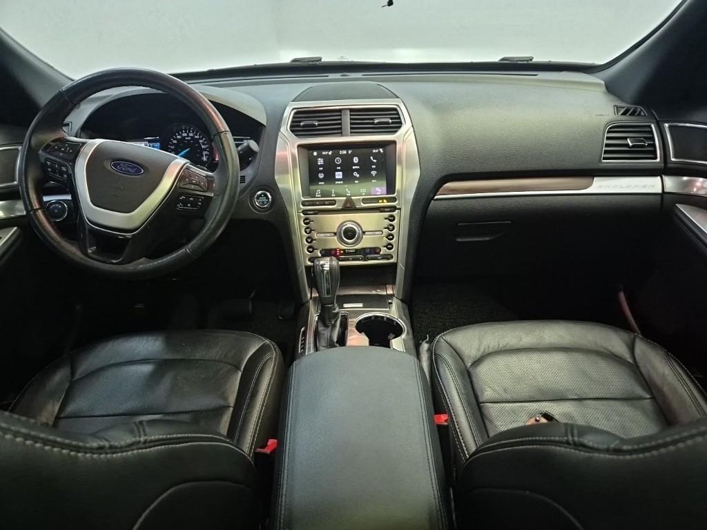 Ford Explorer - Vista 7