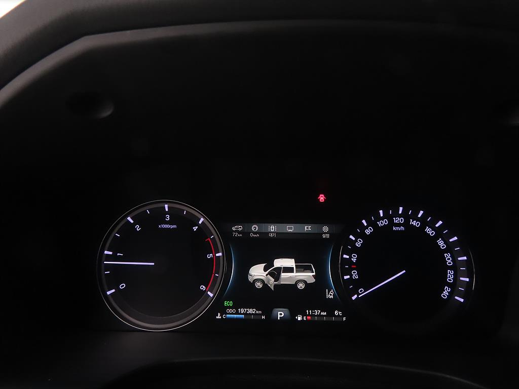 Ssangyong Rexton - Vista 9