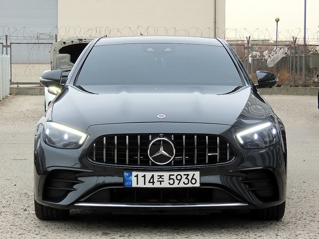 Mercedes Benz E class 2022 Negro - Importación desde Corea - HF Imports Iquique - Foto 1