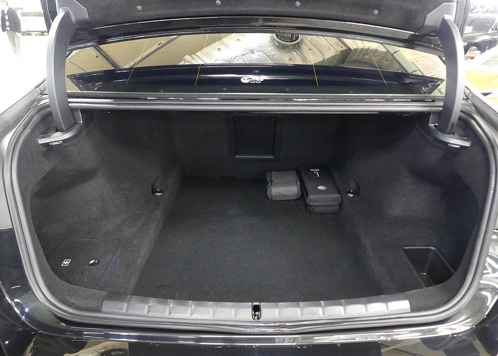 BMW 7 Series - Vista 10