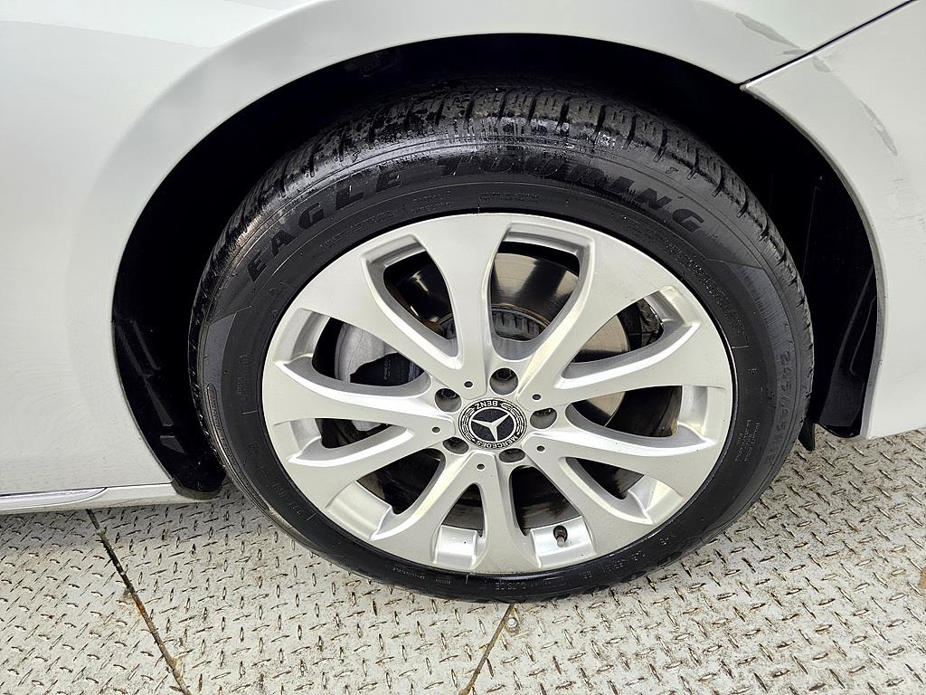 Mercedes Benz E class 2018 Plateado - Importación desde Corea - HF Imports Iquique - Foto 20